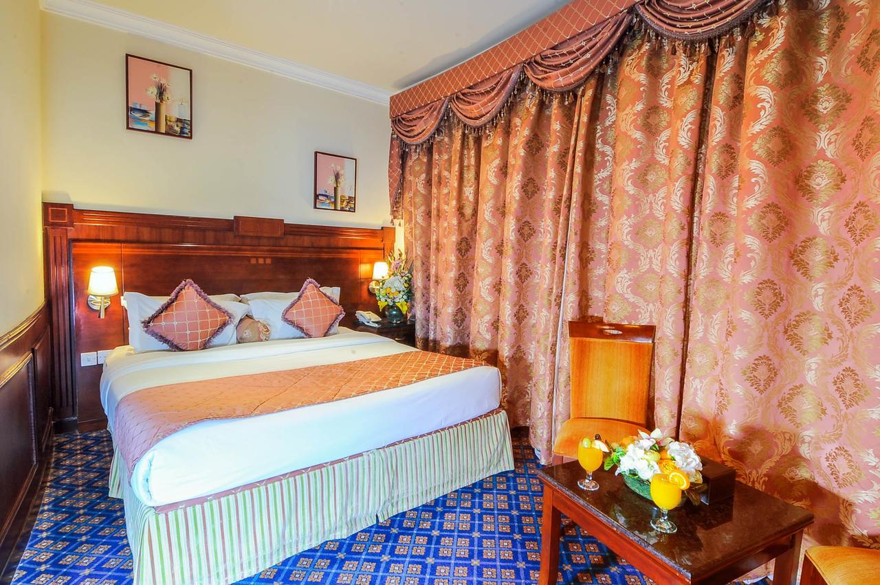 Ramee California Hotel Манама Экстерьер фото